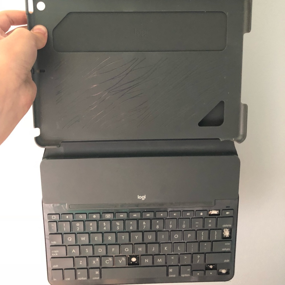 Logitech iPad case